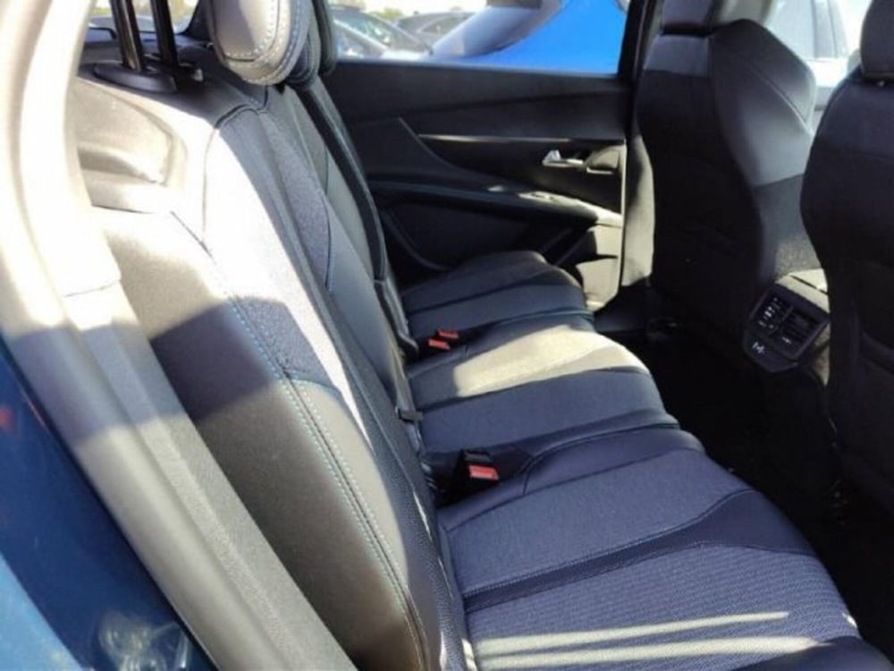 Peugeot 5008 usata a Aosta (8)
