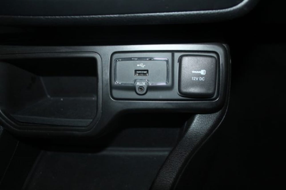 Jeep Renegade usata a Terni (14)