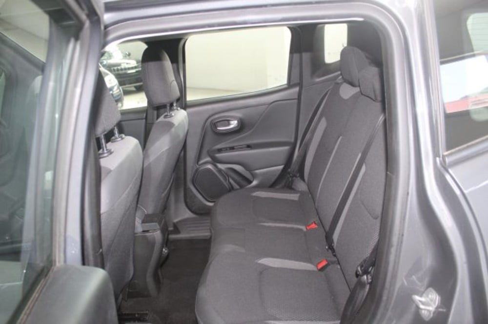 Jeep Renegade usata a Terni (9)