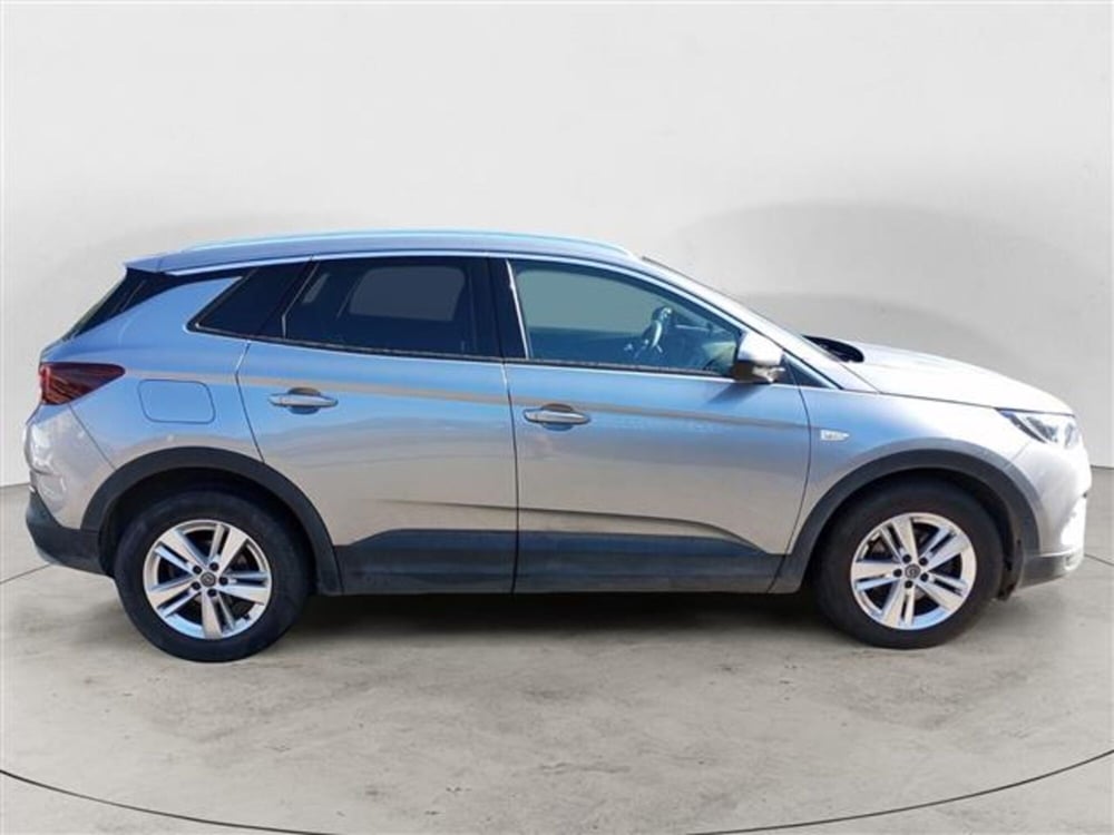 Opel Grandland X usata a Roma (6)