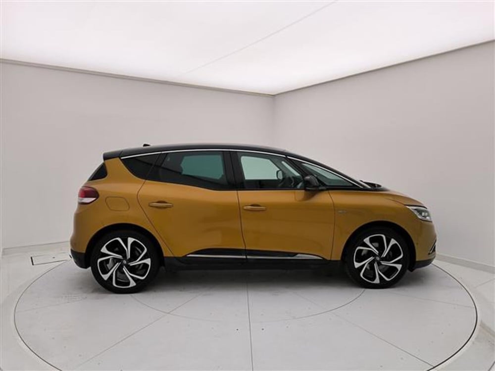Renault Scenic E-Tech Electric usata a Milano (6)