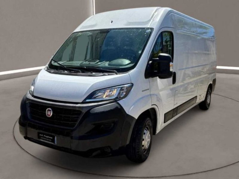 Fiat Ducato Furgone Vetrato usata a Caltanissetta