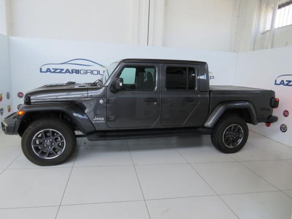 Jeep Gladiator nuova a Lodi (2)