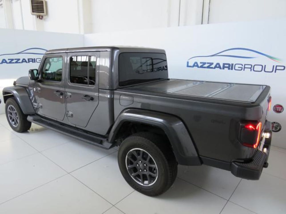 Jeep Gladiator nuova a Lodi (3)
