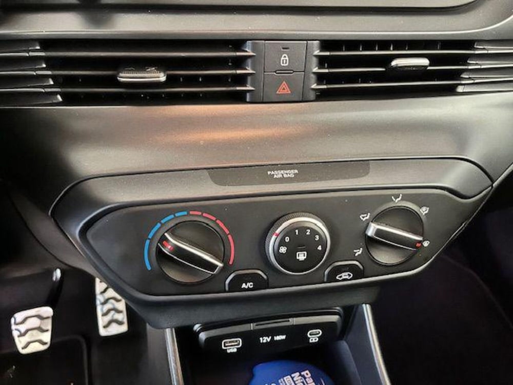 Hyundai Bayon usata a Verbano Cusio Ossola (19)