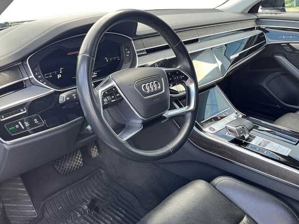 Audi A8 usata a Catanzaro (13)