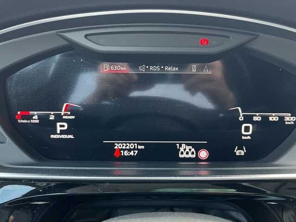 Audi A8 usata a Catanzaro (15)