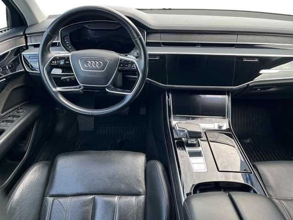 Audi A8 usata a Catanzaro (9)