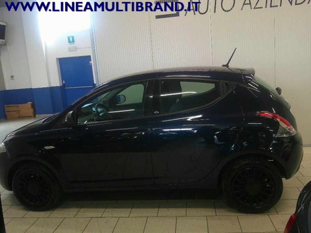 Lancia Ypsilon usata a Piacenza (10)