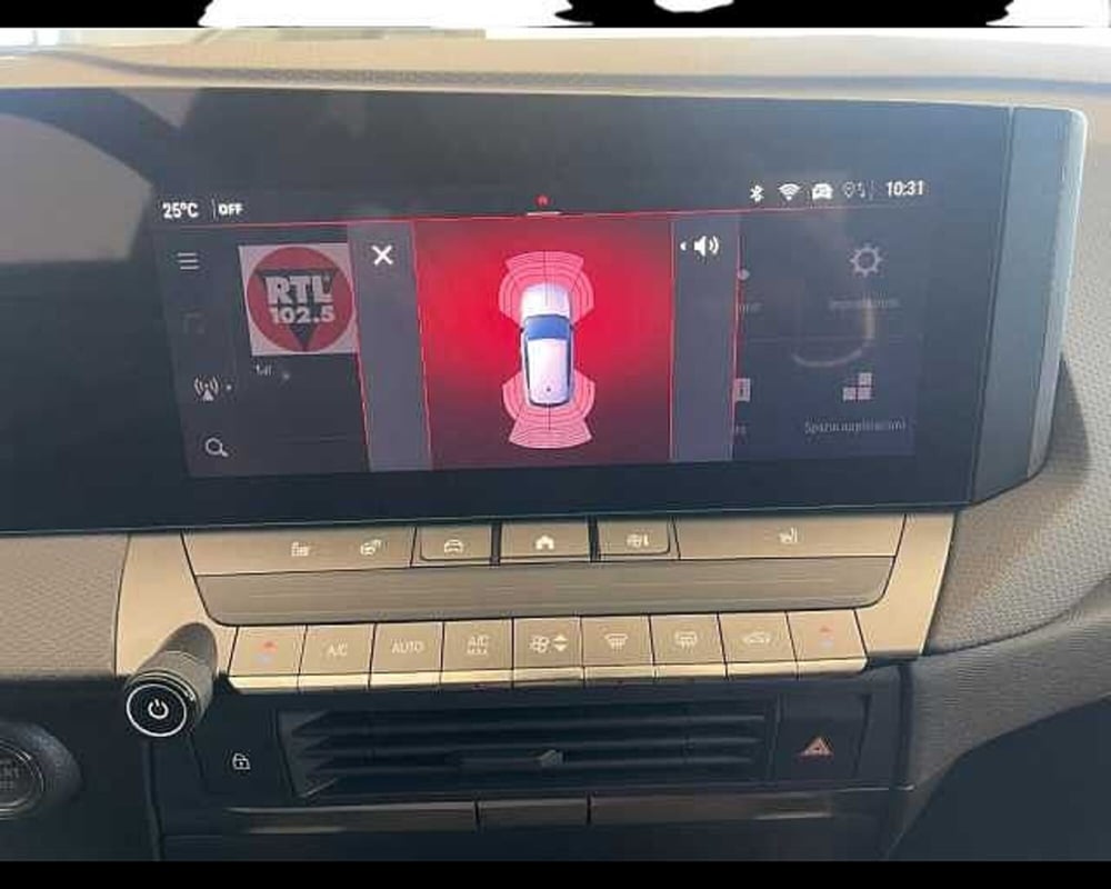 Opel Astra nuova a Ragusa (15)