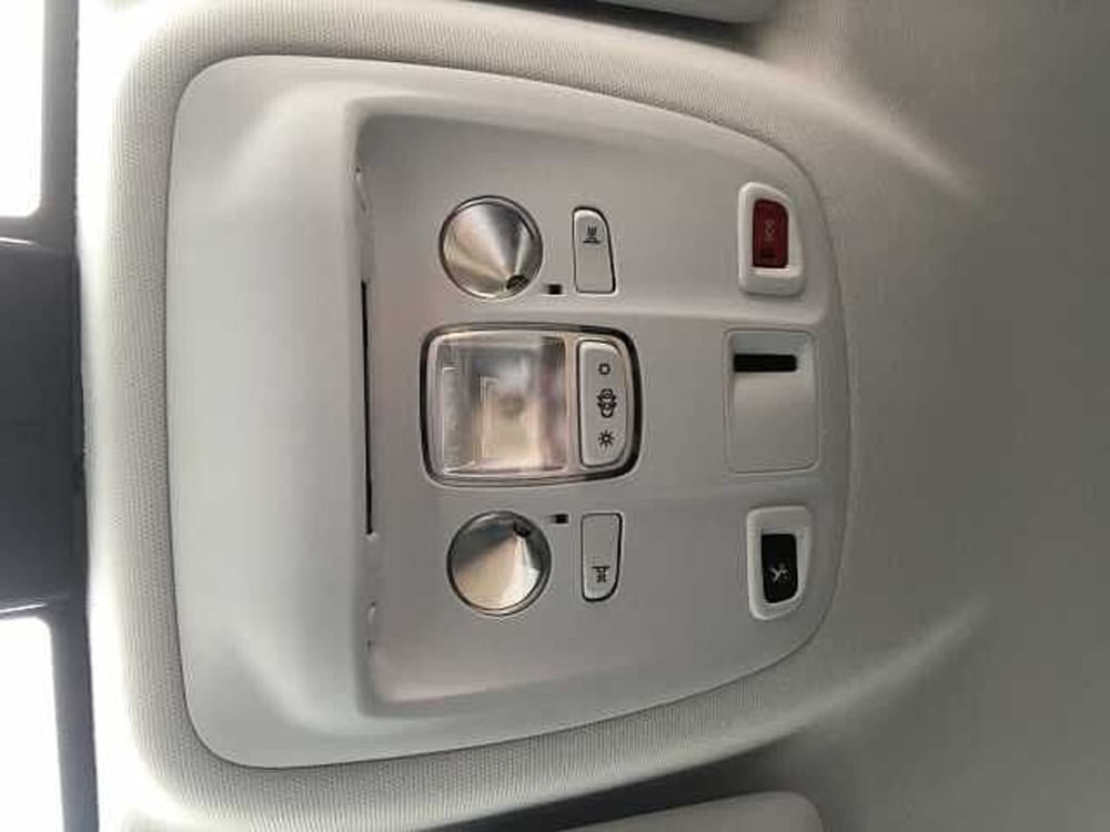 Peugeot 308 SW usata a Ragusa (14)