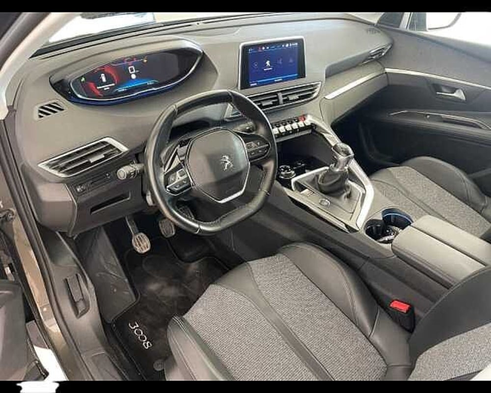 Peugeot 3008 usata a Ragusa (7)
