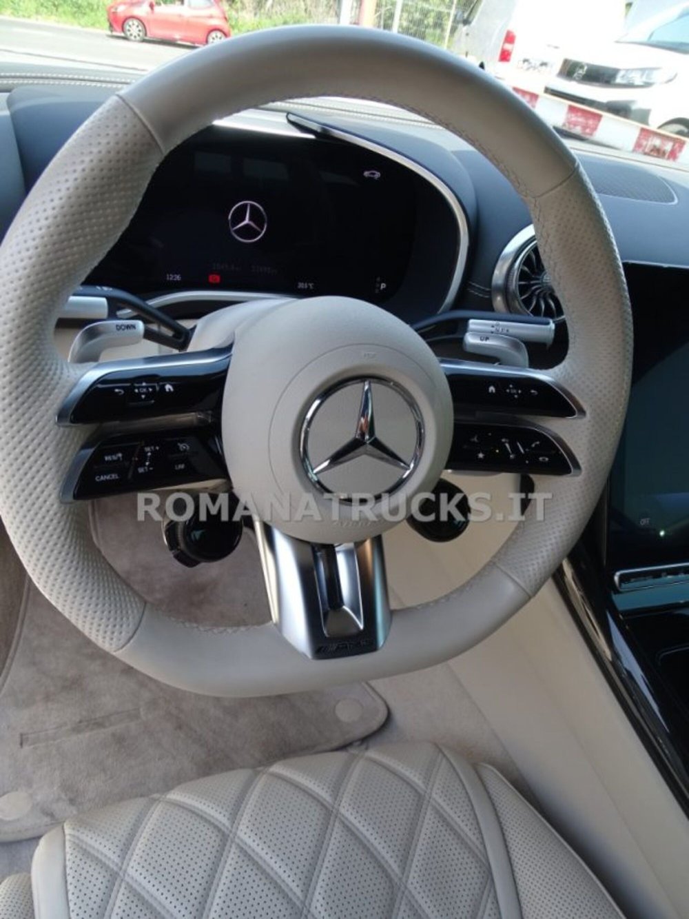 Mercedes-Benz SL usata a Roma (20)