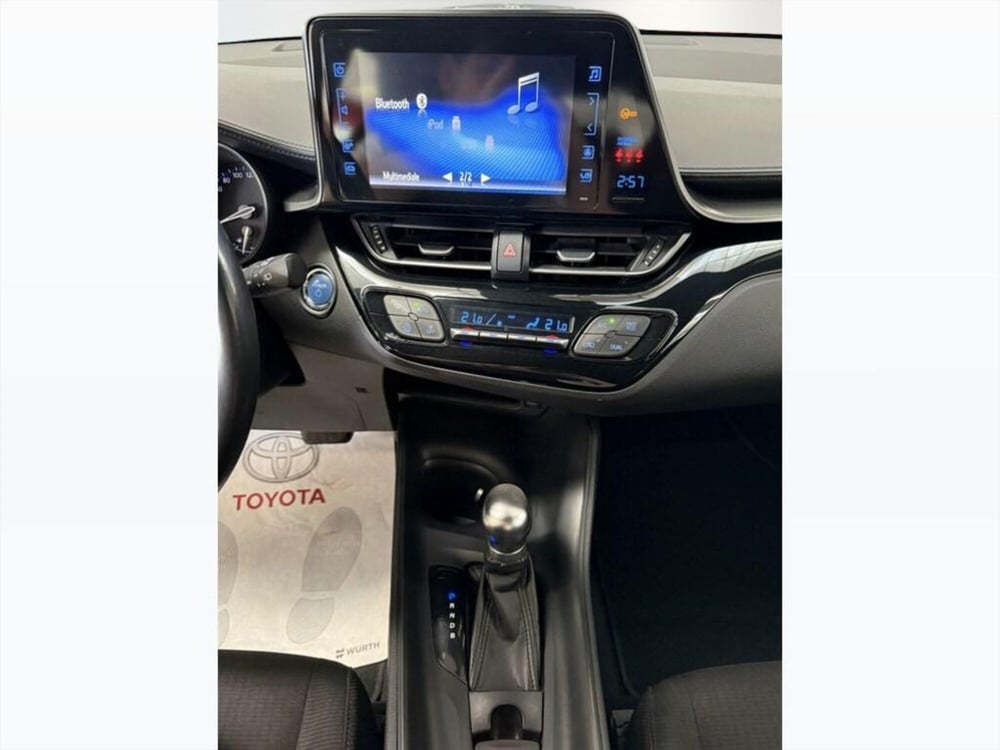 Toyota Toyota C-HR usata a Monza e Brianza (13)