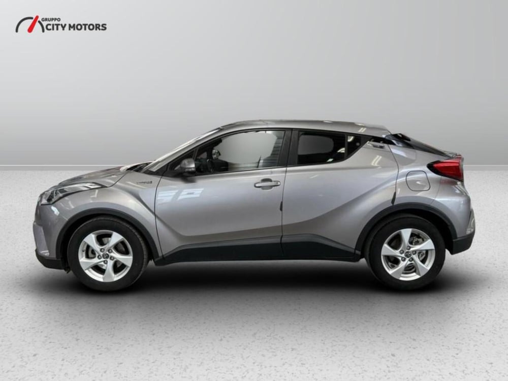Toyota Toyota C-HR usata a Monza e Brianza (4)