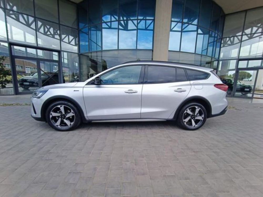Ford Focus Station Wagon usata a Pisa (15)