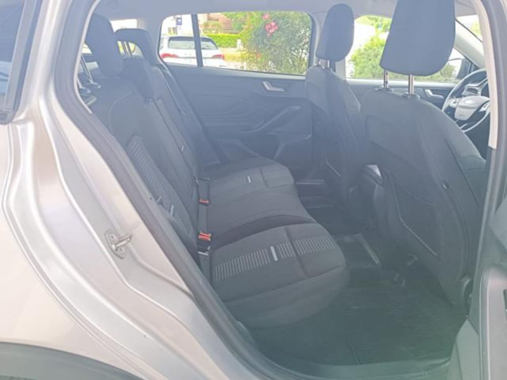 Ford Focus Station Wagon usata a Pisa (19)
