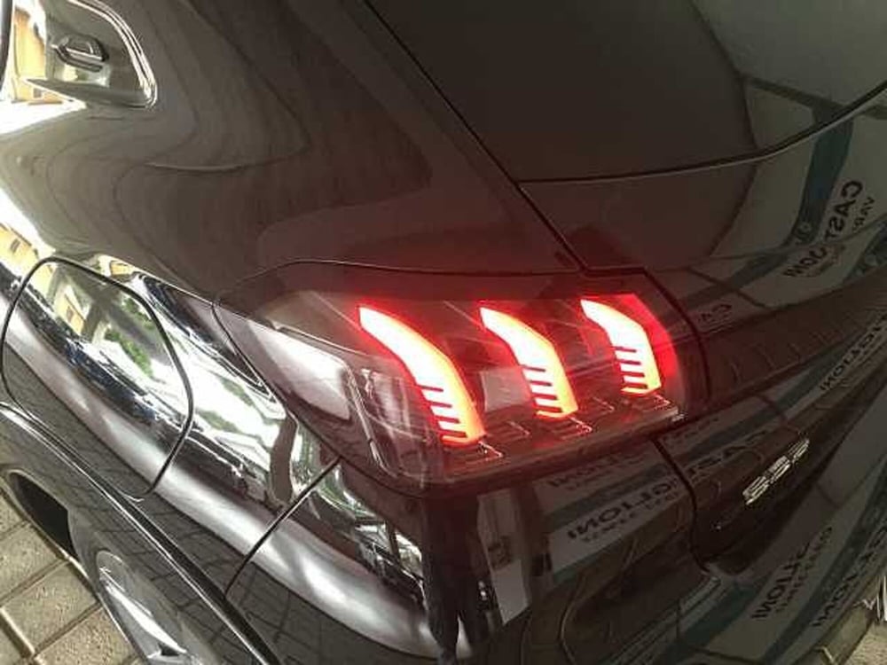 Peugeot 208 usata a Varese (15)