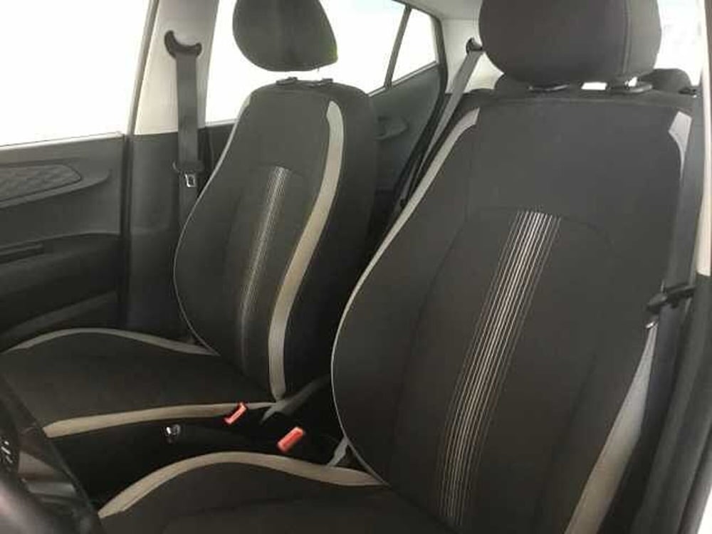 Hyundai i10 usata a Varese (9)
