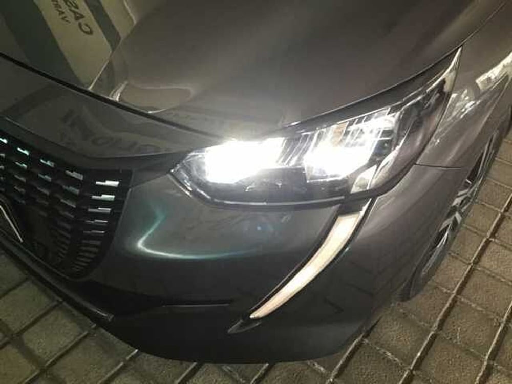 Peugeot 208 usata a Varese (16)