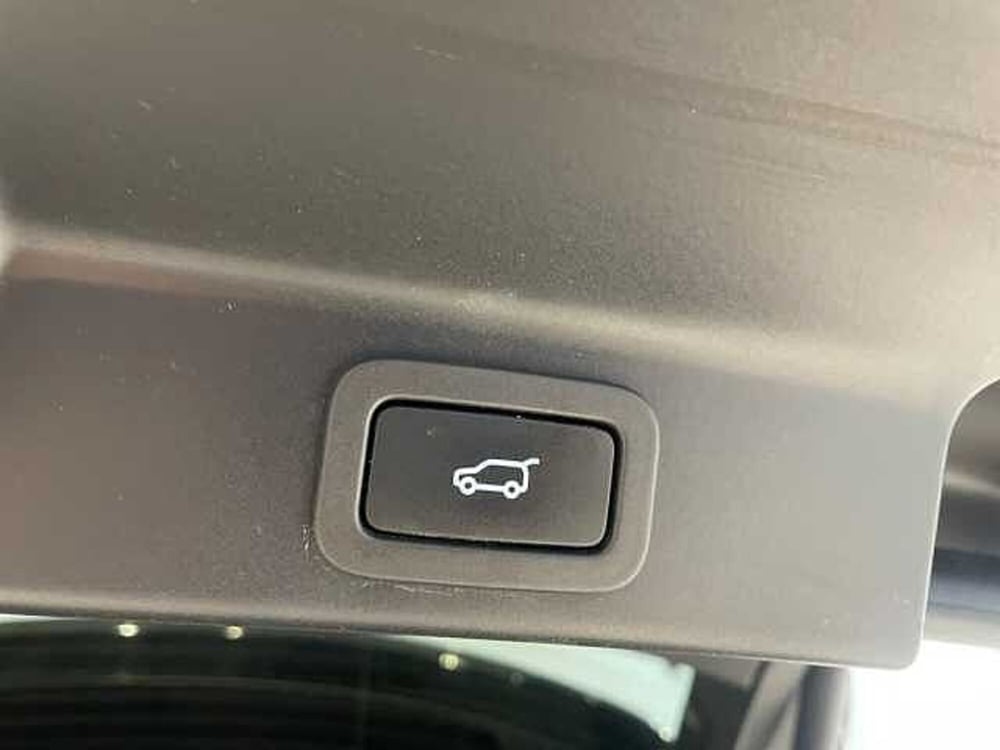 Jaguar F-Pace usata a Ravenna (11)
