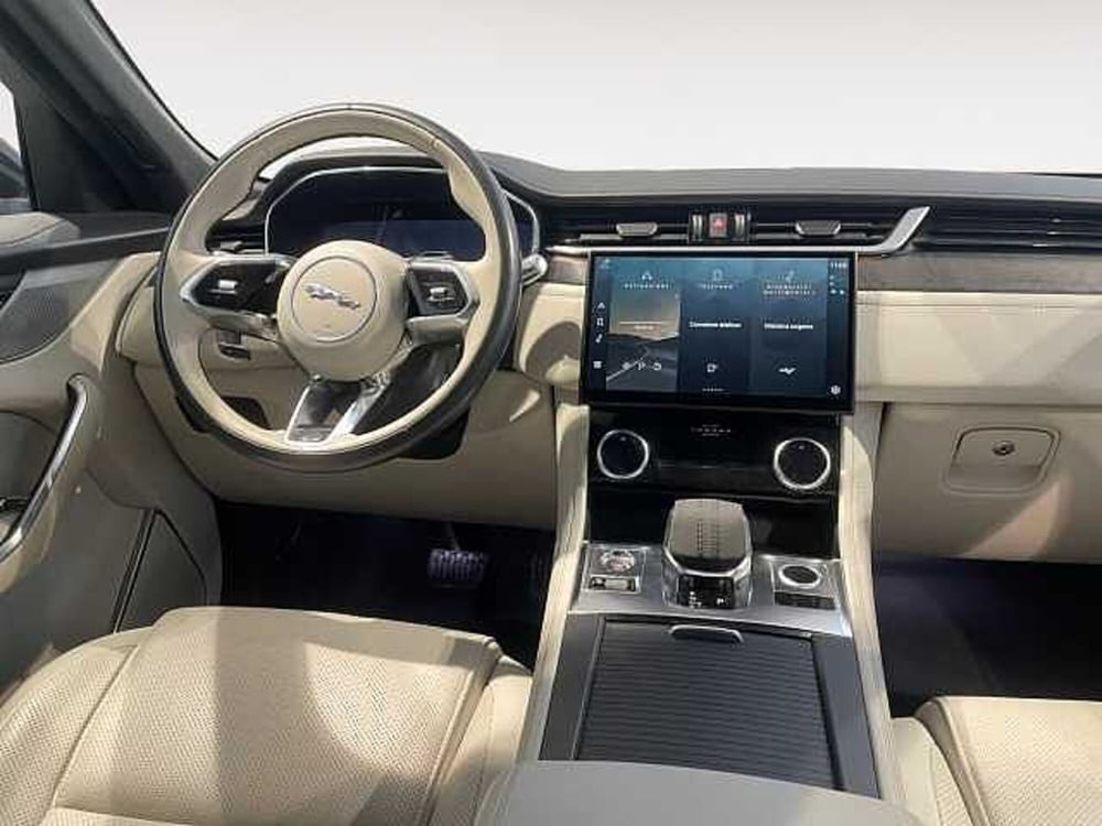 Jaguar F-Pace usata a Ravenna (12)