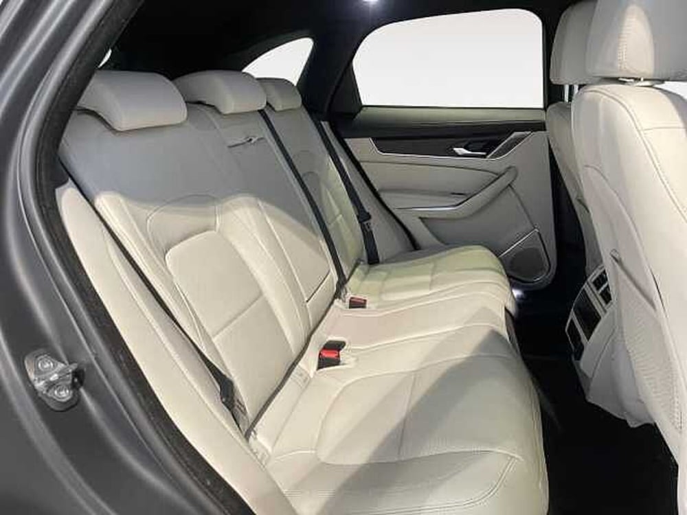 Jaguar F-Pace usata a Ravenna (5)