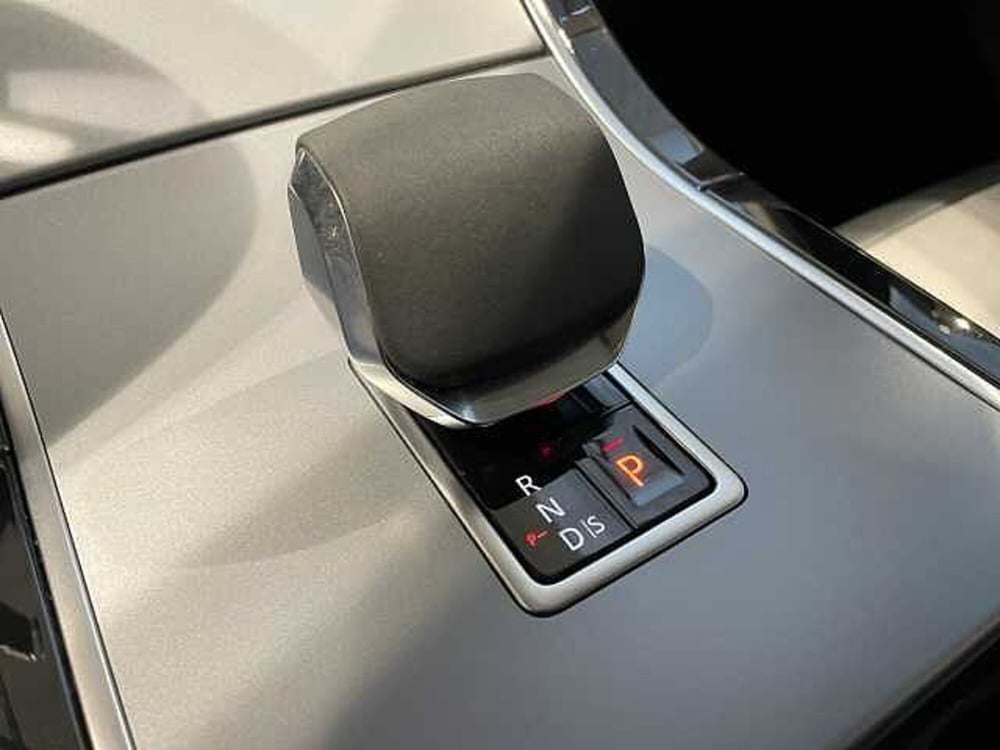 Land Rover Range Rover Velar usata a Ravenna (19)
