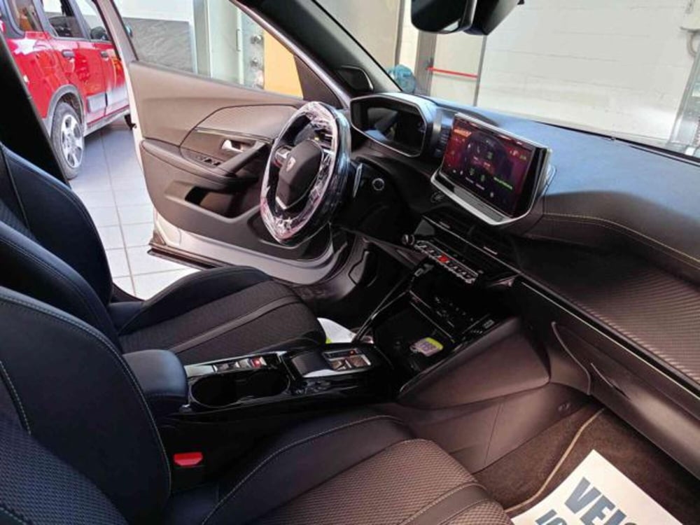 Peugeot 2008 usata a Vercelli (14)