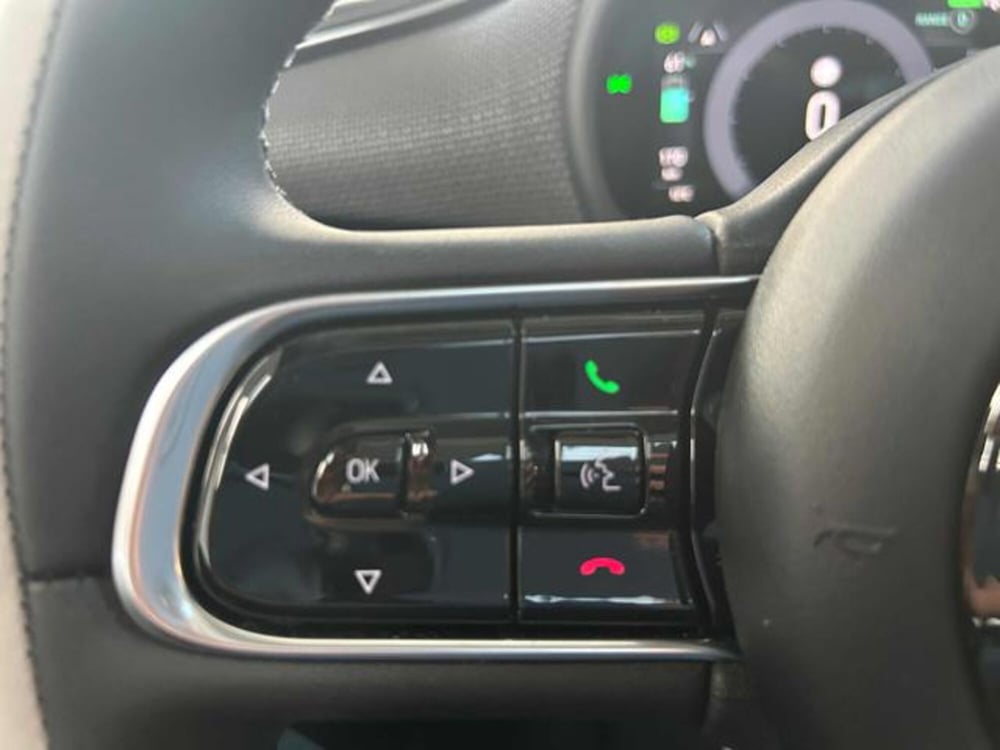 Fiat 500e usata a Vercelli (11)