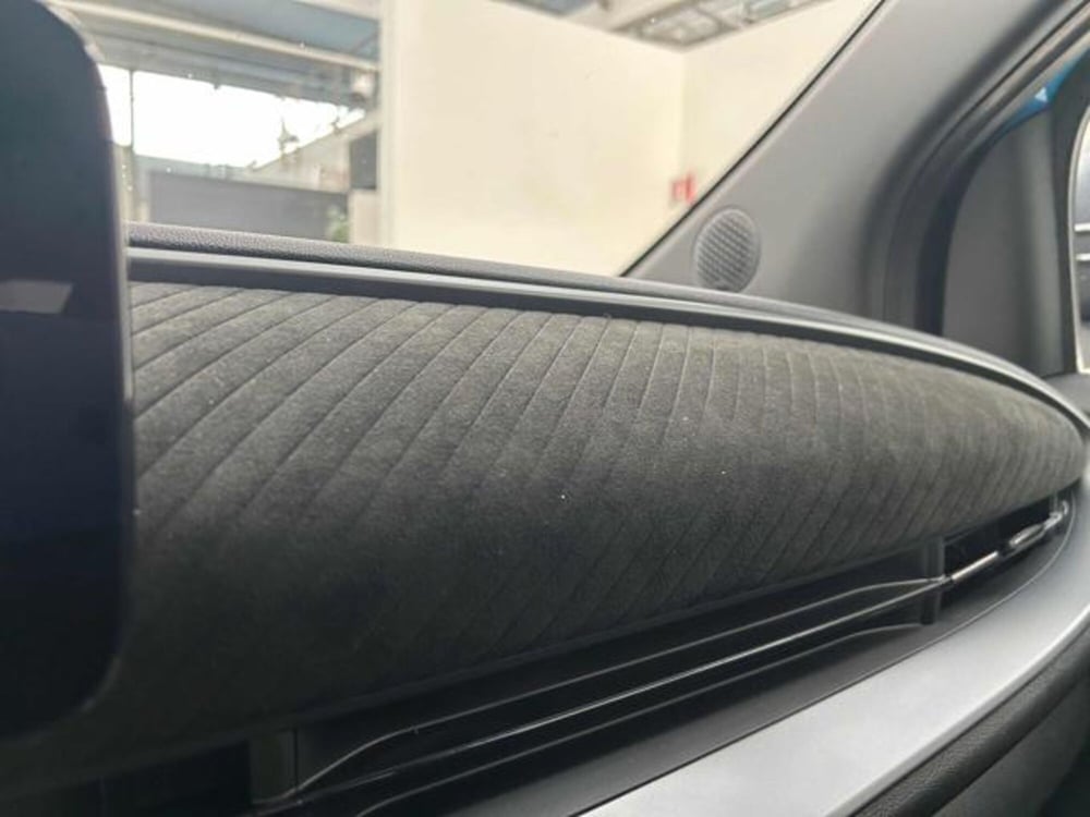 Abarth 500e Cabrio nuova a Vercelli (17)