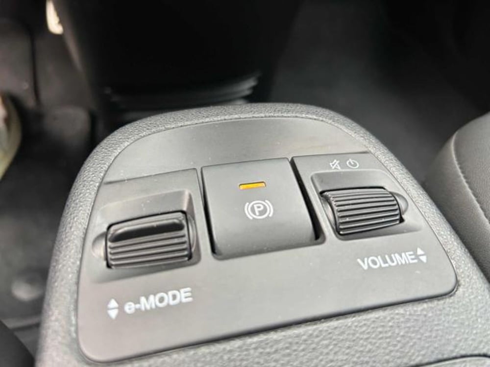 Abarth 500e Cabrio nuova a Vercelli (18)