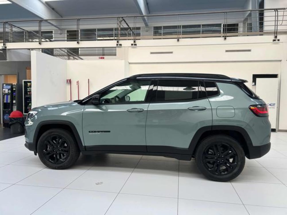 Jeep Compass nuova a Vercelli (6)