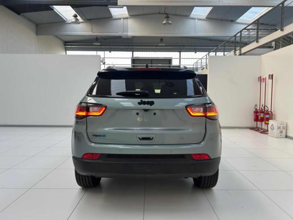 Jeep Compass nuova a Vercelli (8)