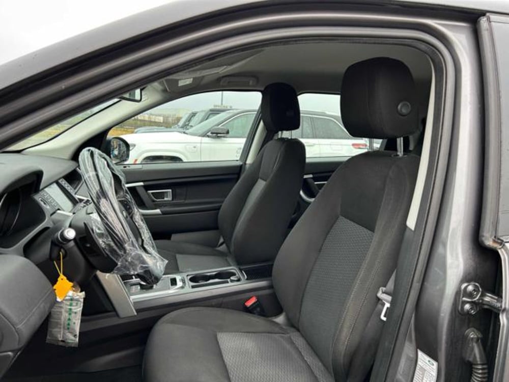 Land Rover Discovery Sport usata a Vercelli (10)