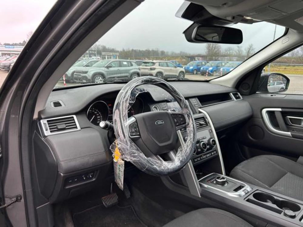 Land Rover Discovery Sport usata a Vercelli (11)