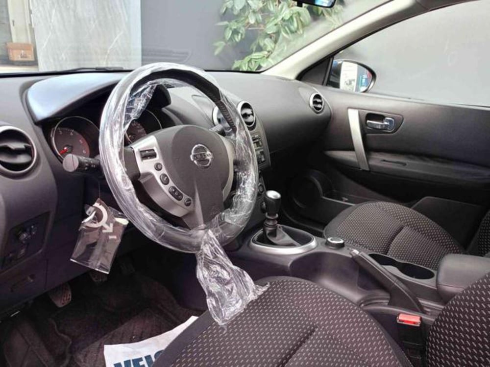Nissan Qashqai usata a Vercelli (11)