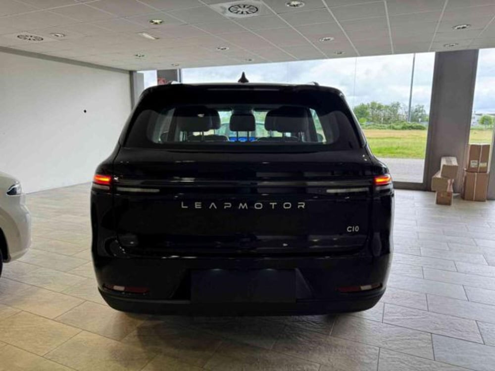 Leapmotor C10 nuova a Vercelli (5)