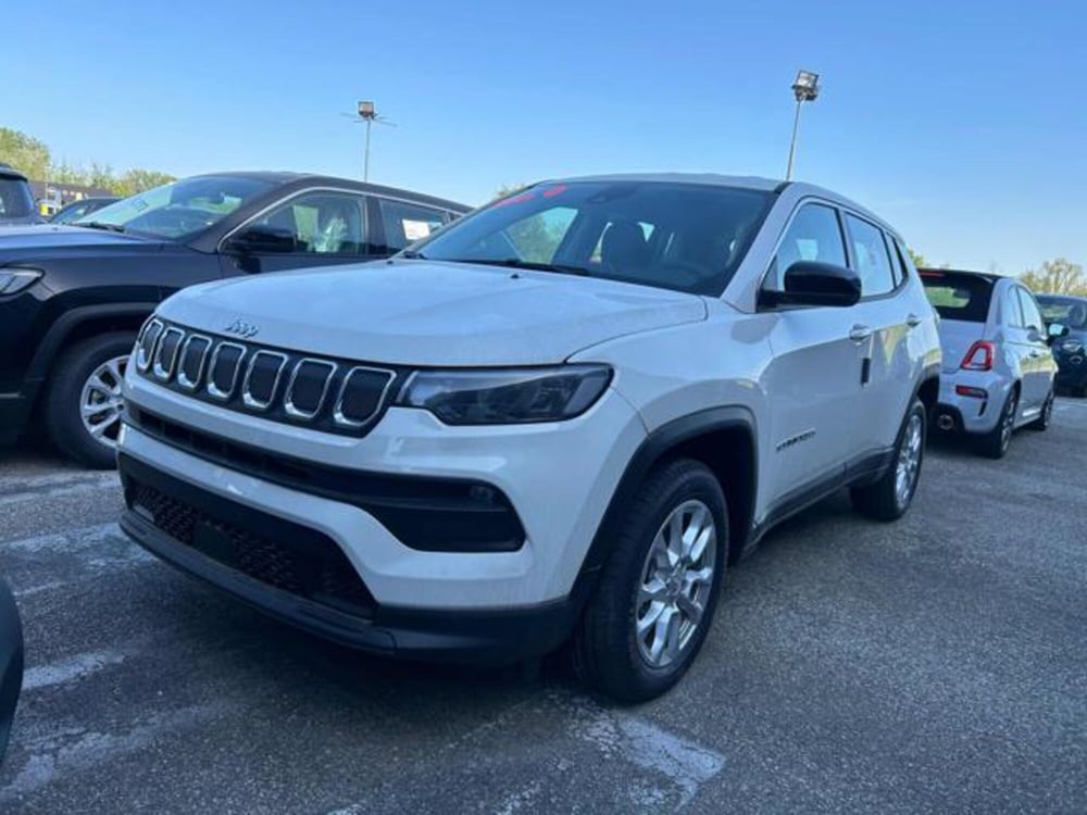 Jeep Compass nuova a Vercelli (5)