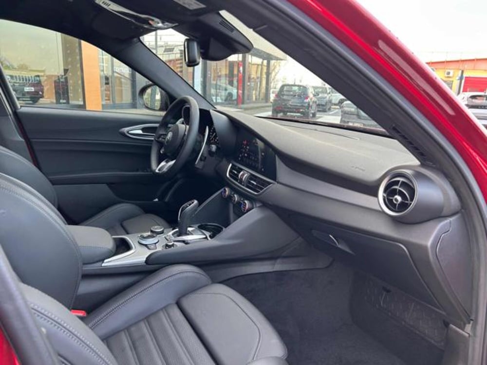 Alfa Romeo Giulia nuova a Vercelli (13)