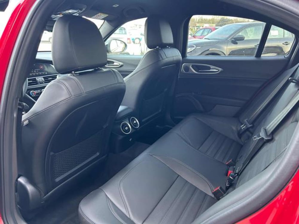 Alfa Romeo Giulia nuova a Vercelli (19)