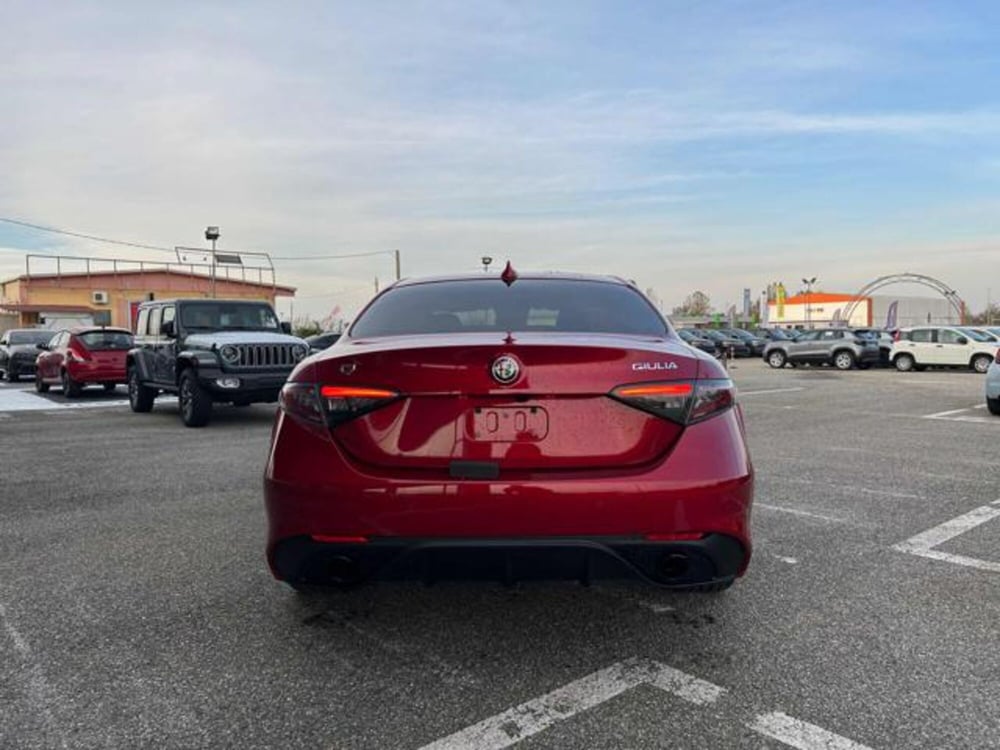 Alfa Romeo Giulia nuova a Vercelli (5)