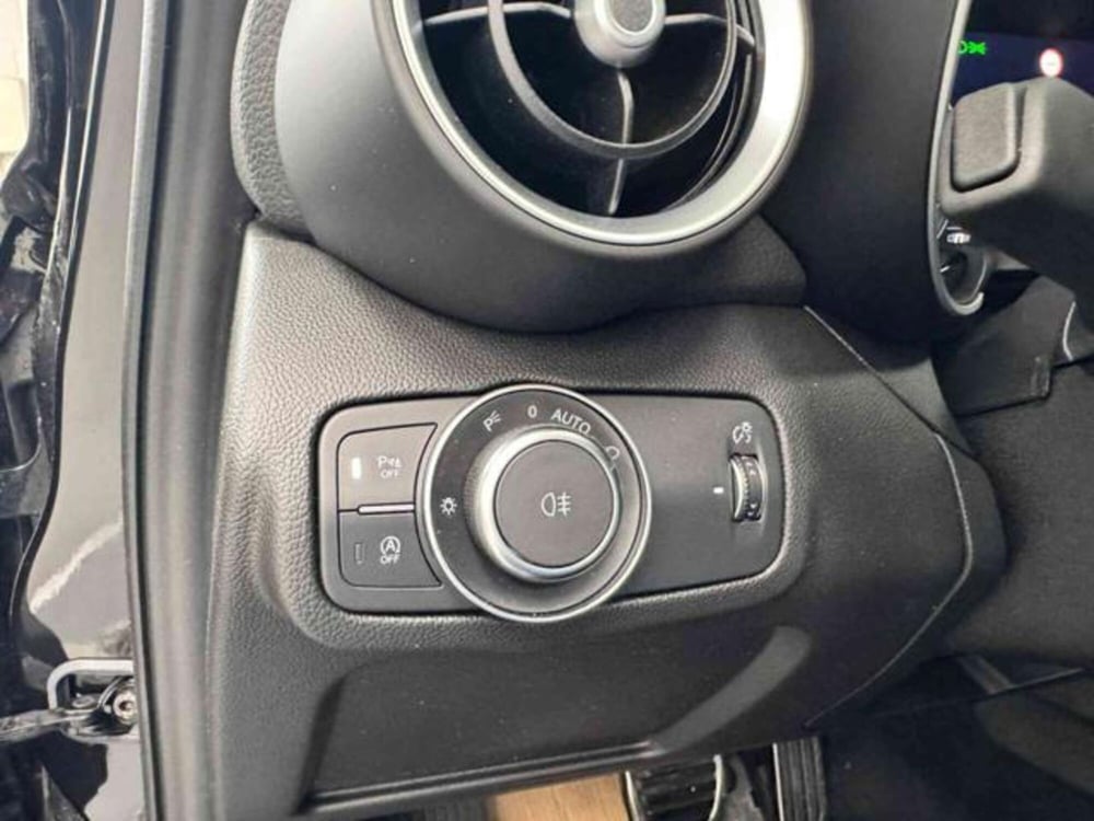 Alfa Romeo Giulia nuova a Vercelli (12)
