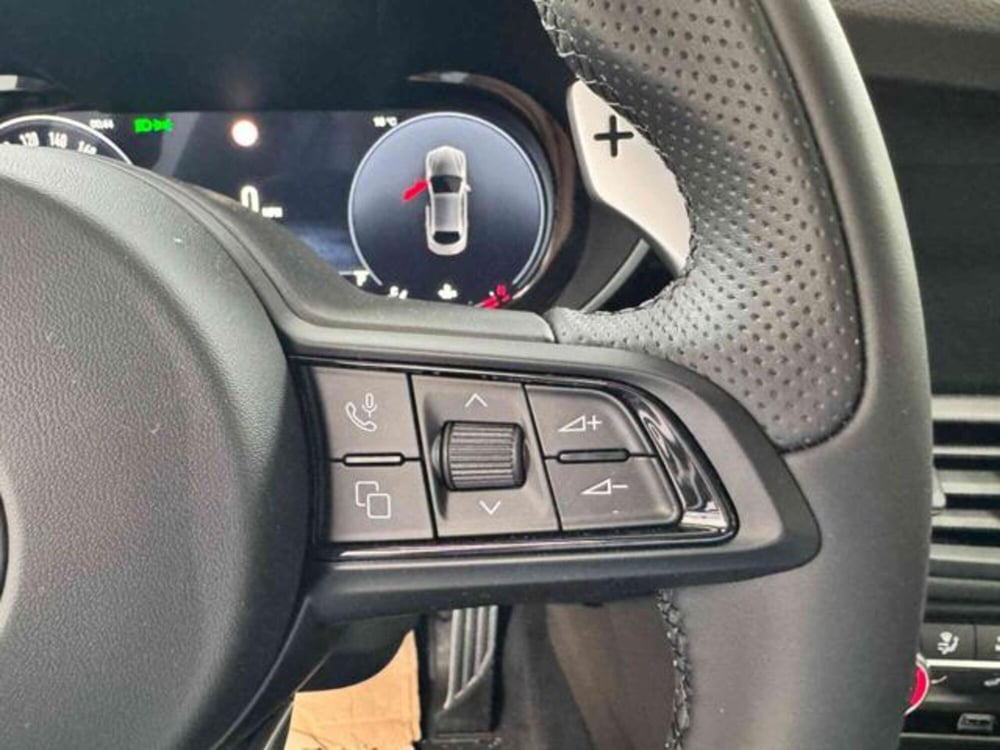 Alfa Romeo Giulia nuova a Vercelli (14)