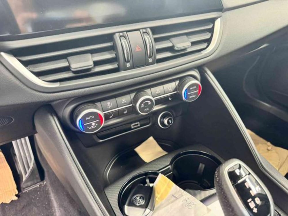 Alfa Romeo Giulia nuova a Vercelli (16)