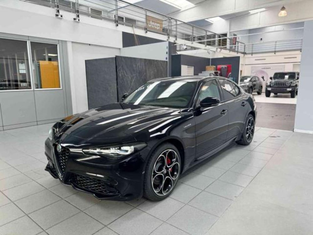 Alfa Romeo Giulia nuova a Vercelli (3)