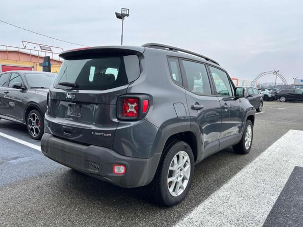 Jeep Renegade nuova a Vercelli (5)