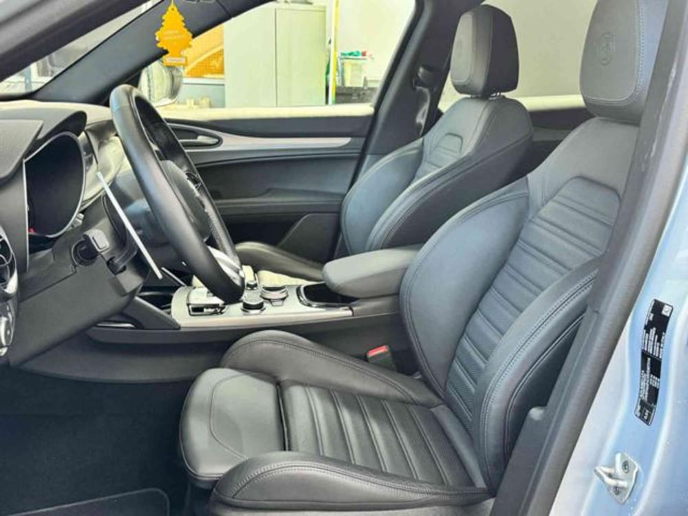 Alfa Romeo Stelvio usata a Vercelli (17)