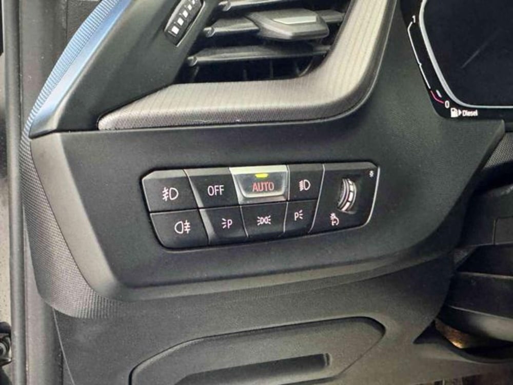 BMW Serie 1 usata a Vercelli (9)