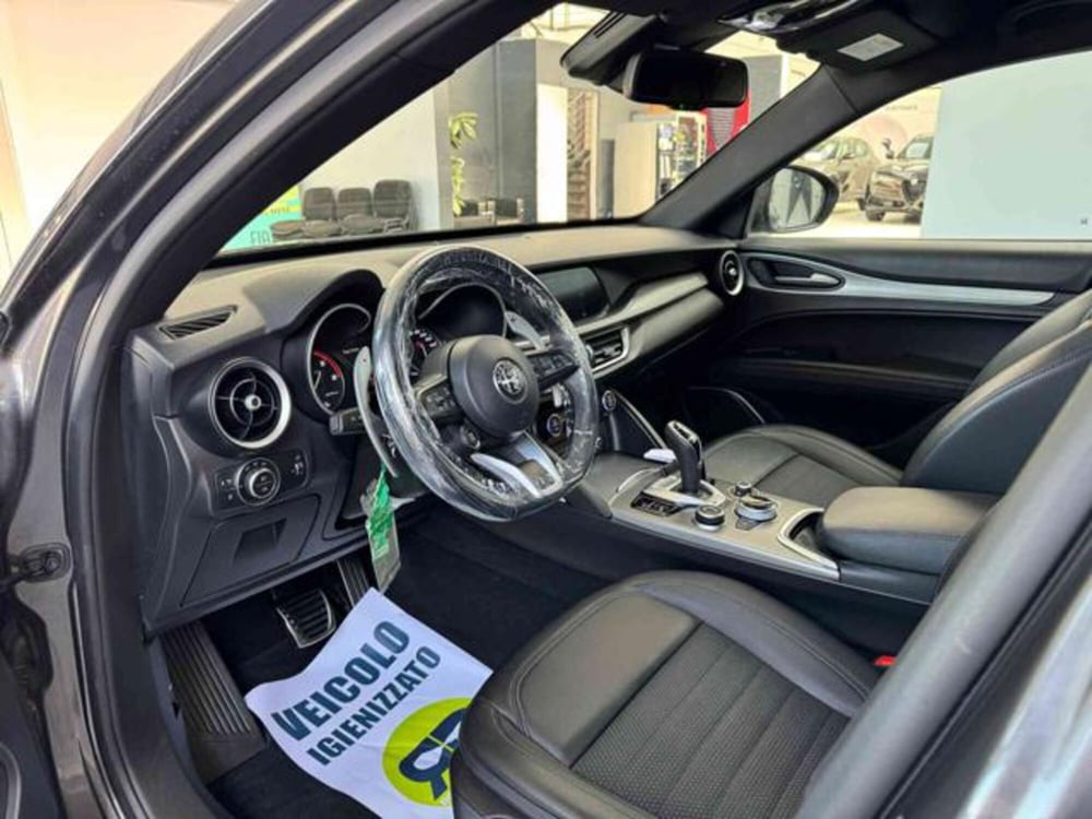 Alfa Romeo Stelvio usata a Vercelli (18)